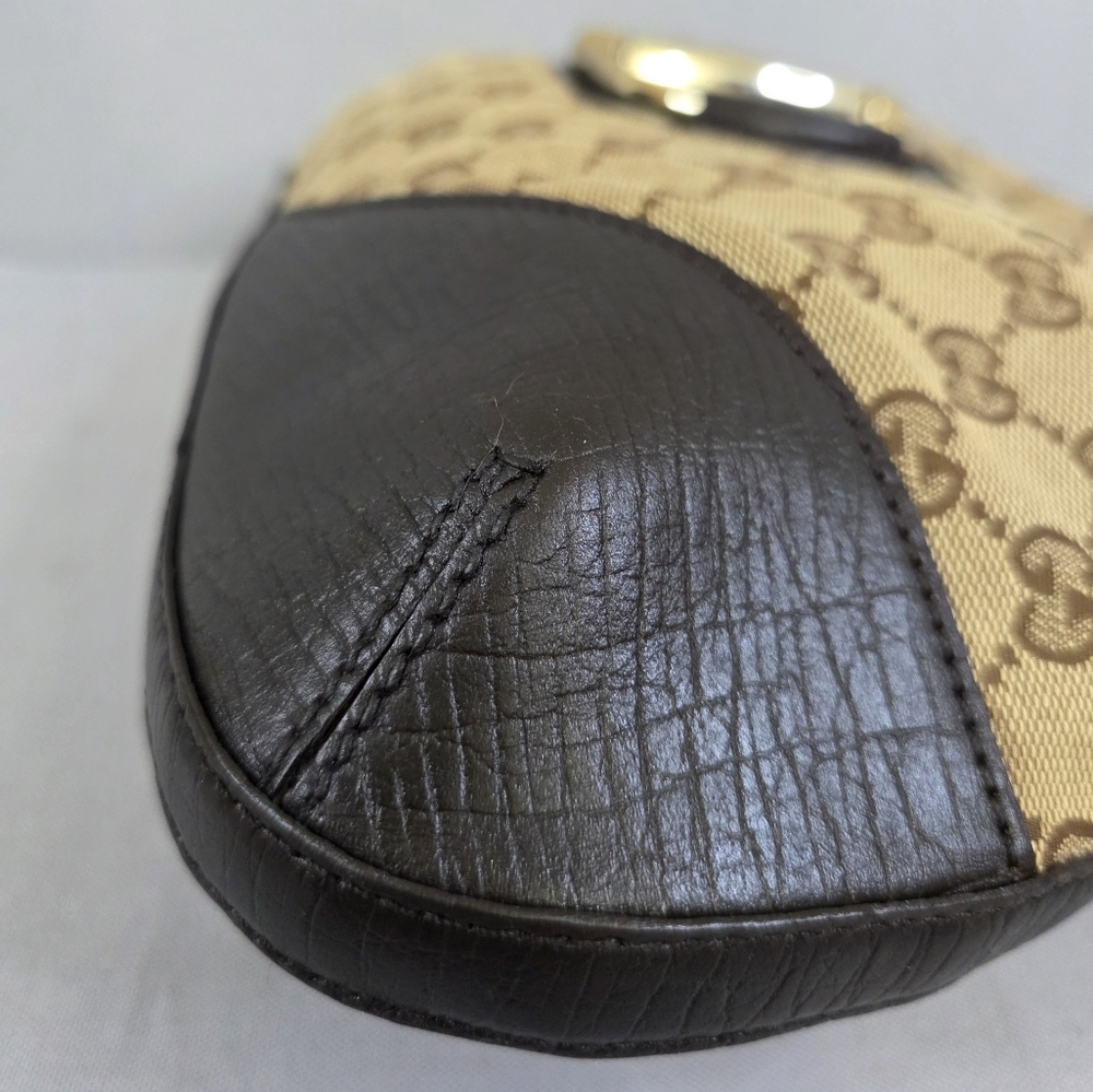 Gucci Beige and Brown Hobo Bag - Picture 11 of 16